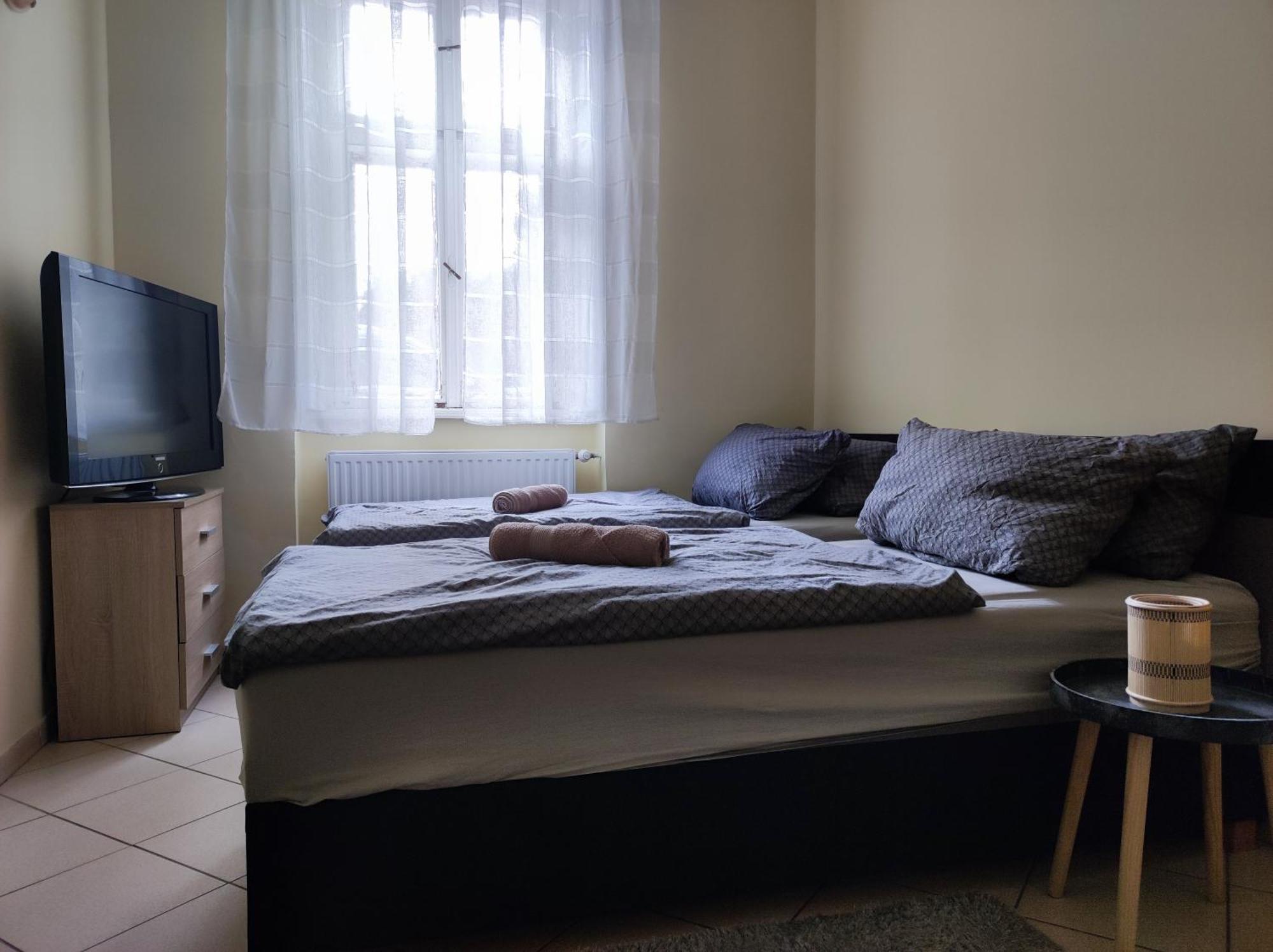 Váralja Vendégház Tata Exterior foto