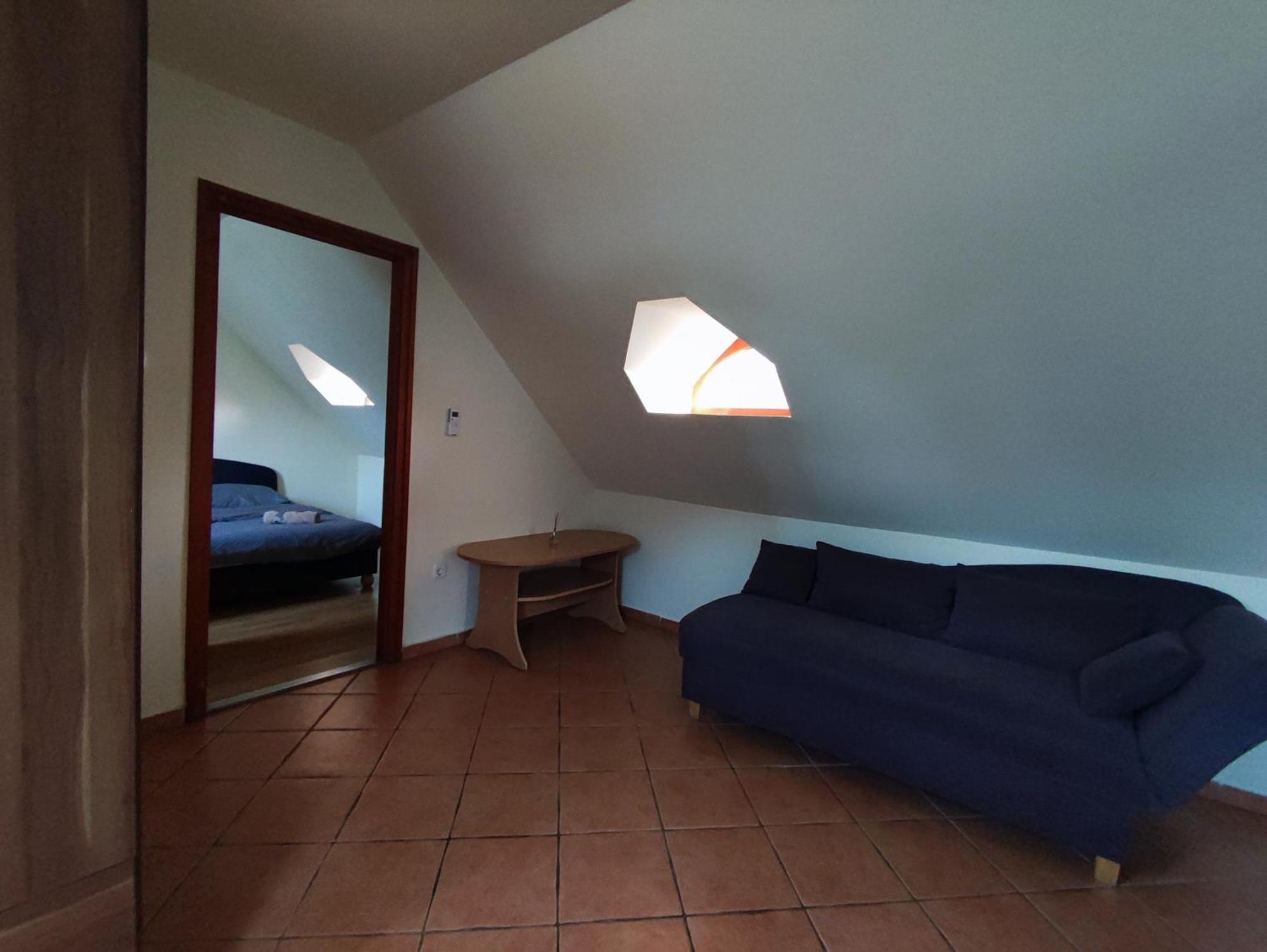 Váralja Vendégház Tata Quarto foto